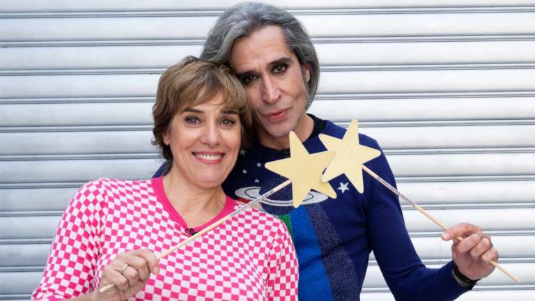 Un desayuno con Díaz Ayuso o la raqueta de Alcaraz, a subasta por Pequeño Deseo Subasta Pequeño Deseo 2022