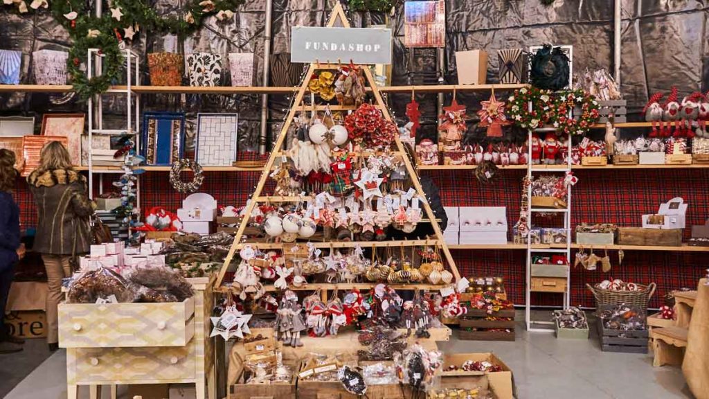 mercadillo navideño tómbola solidaria